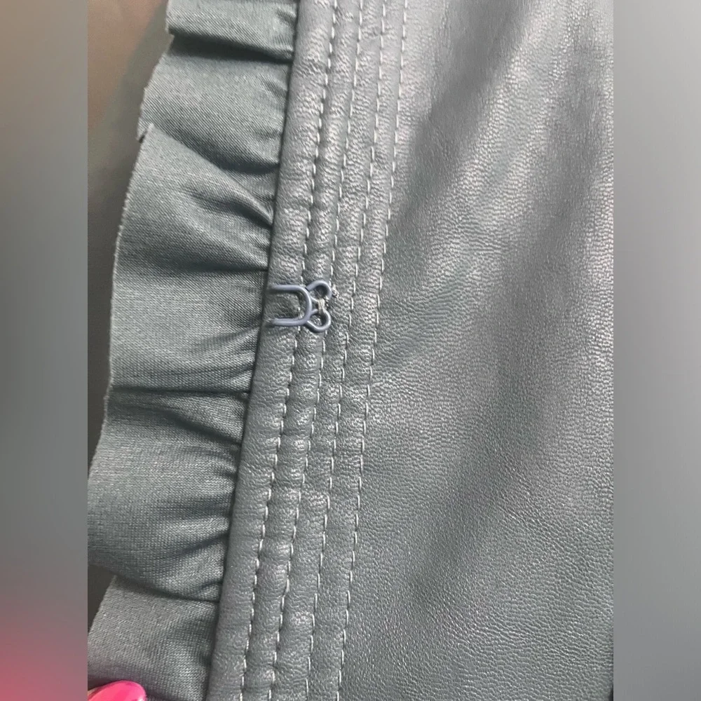 Faux leather jacket - Picture 2 of 2